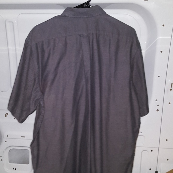 *SOLD*IZOD Lacoste Short Sleeve Button Down Shirt - Picture 6 of 7